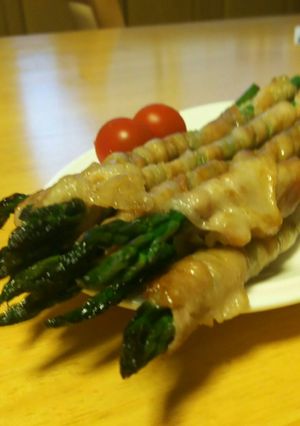 焼肉のたれで♪アスパラ豚ばら肉巻き☆-レシピのメイン写真