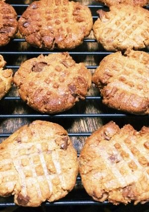 無糖ピーナツバターとチョコチップクッキー-レシピのメイン写真