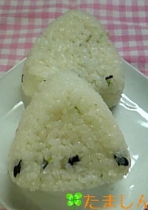 松茸風味★おにぎり-レシピのメイン写真
