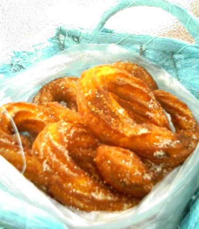 冷めても美味しい～♪サクッフワッチュロス-レシピのメイン写真