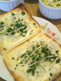 しらすとパセリのトースト-レシピのメイン写真