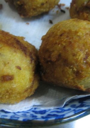 残りカレーで簡単コロッケ-レシピのメイン写真