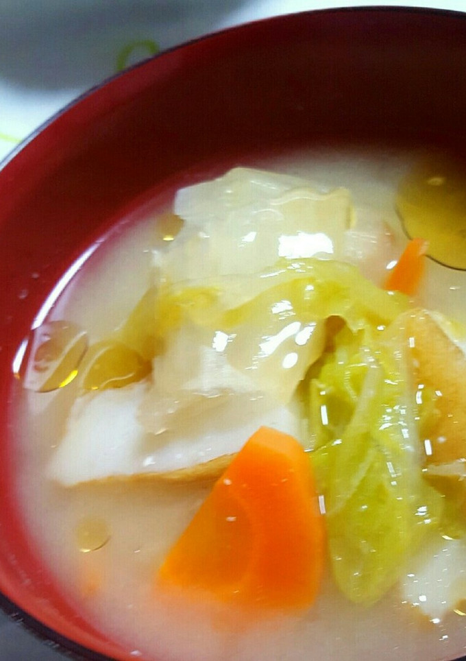 さつま揚げとたっぷり野菜のお味噌汁-レシピのメイン写真