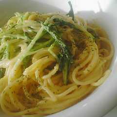 รูปของ 明太子orたらこパスタに水菜