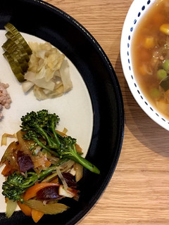 野菜だけの夕ご飯 - 野菜の蒸し炒め-レシピのメイン写真