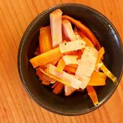รูปของ にんじんとハムのコンソメ炒め♬