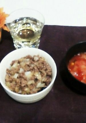 ダイエットに！雑穀米とひき肉の玉葱丼-レシピのメイン写真