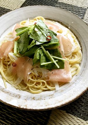 サラダほうれん草と生ハムのパスタ-レシピのメイン写真