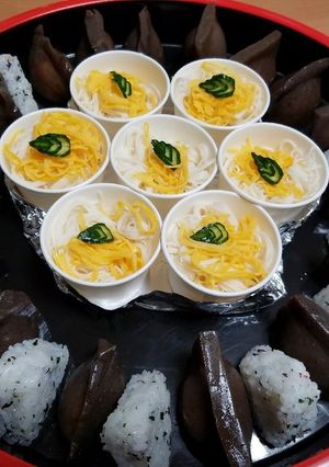 運動会お弁当　蒟蒻稲荷　そうめん　お握り-レシピのメイン写真