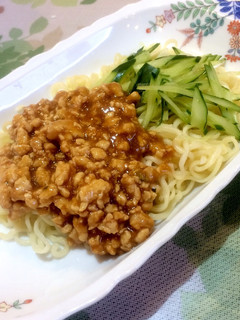 インスタント麺でジャージャー麺-レシピのメイン写真
