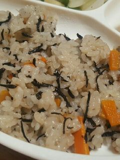 ◆幼児食にも◆炊き込みご飯-レシピのメイン写真