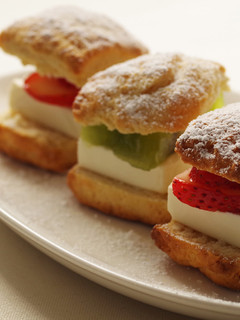 バター不使用☆スコーンサンド-レシピのメイン写真