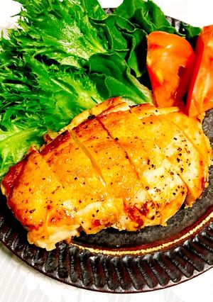 簡単☆パリパリ皮のチキンステーキ♡-レシピのメイン写真