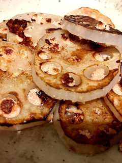 塗って焼くだけ!レンコンのたらこ詰め焼き-レシピのメイン写真
