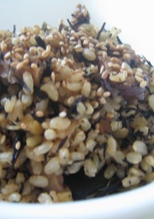 海草だらけの玄米生姜ご飯-レシピのメイン写真