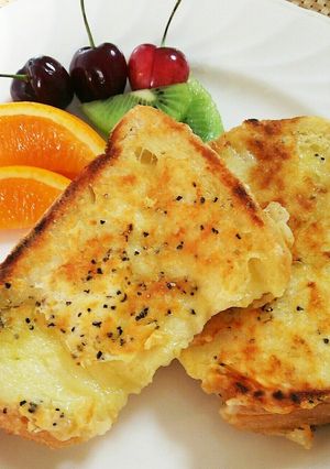 チーズが主役☆【チーズトースト】-レシピのメイン写真