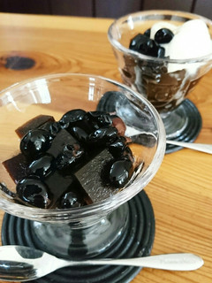コーヒー寒天の煮豆添え-レシピのメイン写真