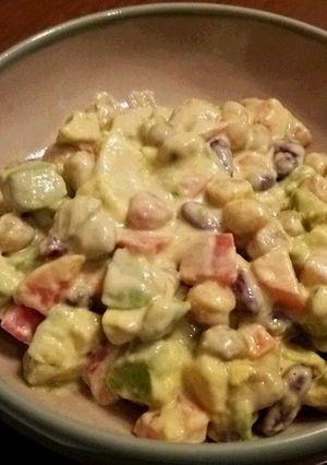 アボガドとミックスビーンズの胡麻味噌和え-レシピのメイン写真