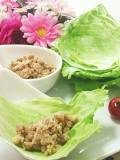 おからと肉味噌そぼろのレタス包み-レシピのメイン写真