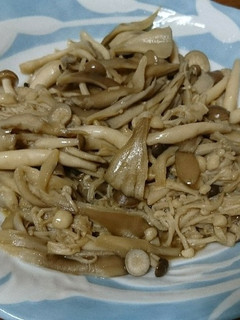 キノコのバター醤油炒め-レシピのメイン写真