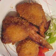 A picture of お母さん　の　おふくろ.