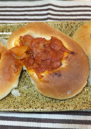 濃厚カレーソースが決め手☆ソーセージパン-レシピのメイン写真