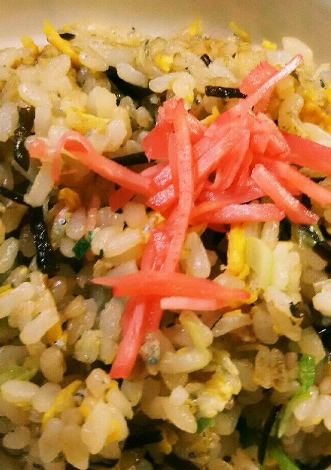 しらすとしそ昆布の和風チャーハン-レシピのメイン写真