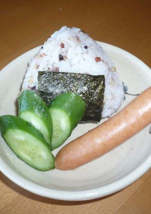 はまるよ!!アンチョビおにぎり!!-レシピのメイン写真