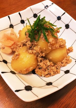 甘酒で作る☆新じゃがと豚ひき肉の甘辛煮-レシピのメイン写真