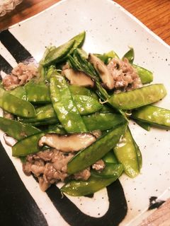 絹さやと牛肉の中華炒め-レシピのメイン写真
