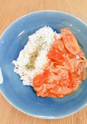トマト缶と豚こま肉で♡簡単ハヤシライス-レシピのメイン写真