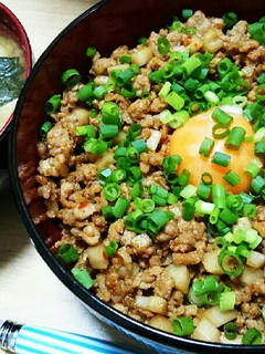 レンコンとひき肉のピリ辛丼♡-レシピのメイン写真