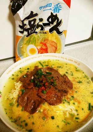 牛タンと納豆の冷やし塩ラーメン-レシピのメイン写真