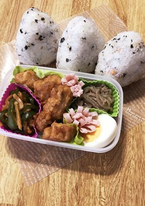 旦那さん弁当♡おむすび-レシピのメイン写真