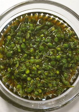 穂紫蘇の醤油漬け 　（紫蘇の実）薄口醤油-レシピのメイン写真