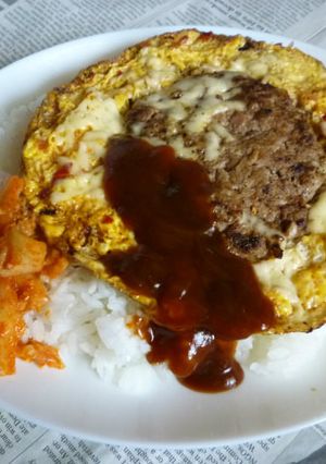 堀川亭ハンバーグin卵焼きのカフェ丼-レシピのメイン写真