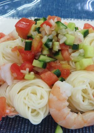 えびと夏野菜ドレッシングのサラダそうめん-レシピのメイン写真