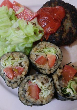 玄米ご飯のトマトレタス巻き-レシピのメイン写真