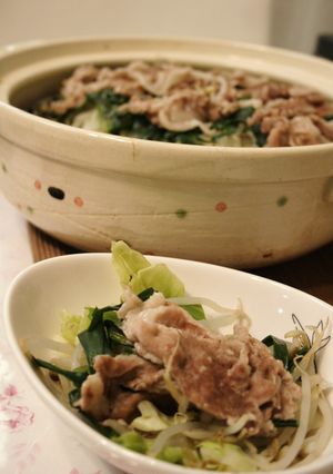食べ出したら止まらないっ☆豚もやし鍋。-レシピのメイン写真