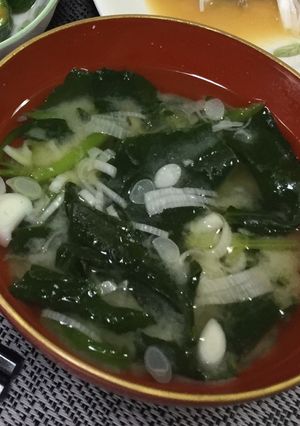 簡単に鉄分補給♪ほうれん草の味噌汁-レシピのメイン写真