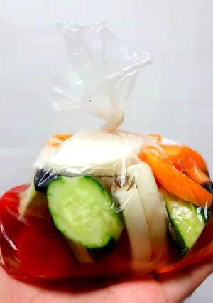 前の日に漬けるだけ！美味しい浅漬け♪-レシピのメイン写真