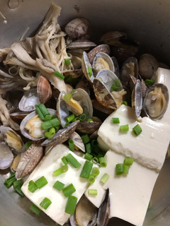 簡単!時短!アサリと豆腐の酒蒸し-レシピのメイン写真