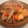 みそ味の肉じゃが♪センイたっぷりだよ!