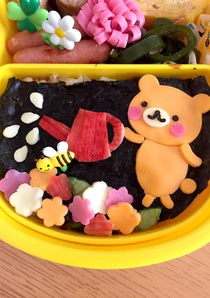 簡単♡お花に水やりくまちゃんのキャラ弁-レシピのメイン写真