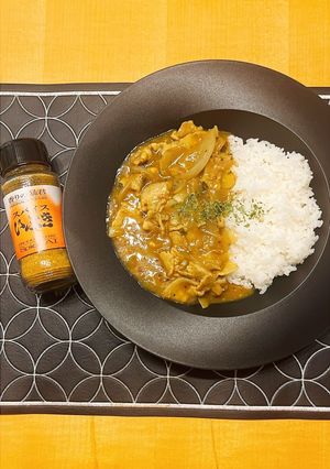 豚バラと玉ねぎの超簡単時短スパイスカレー-レシピのメイン写真