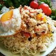 大葉と鶏挽き肉のガパオ風冷やし麺