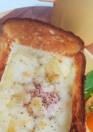 食パンの端で＊目玉焼き入りトースト-レシピのメイン写真