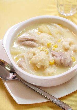 チキンとカリフラワーのダブルコーンシチュー-レシピのメイン写真