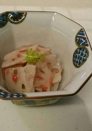 簡単。低カロリーなれんこんの梅肉あえ-レシピのメイン写真