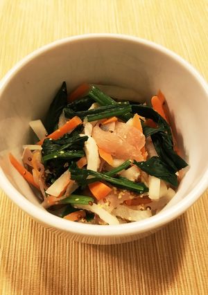 簡単☆ほうれん草と人参と大根の生ハム和え-レシピのメイン写真